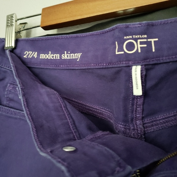 LOFT Modern Skinny purple jean - Picture 3 of 5